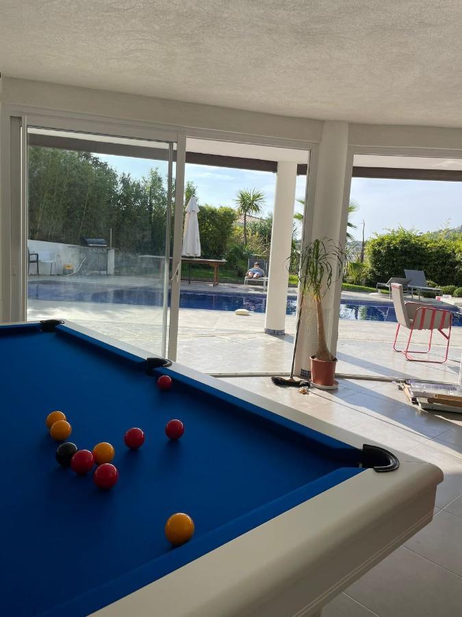 Grande 350 M2, Piscine Chauffee Vue Et Collines, Sur Mer, 10 Personnes